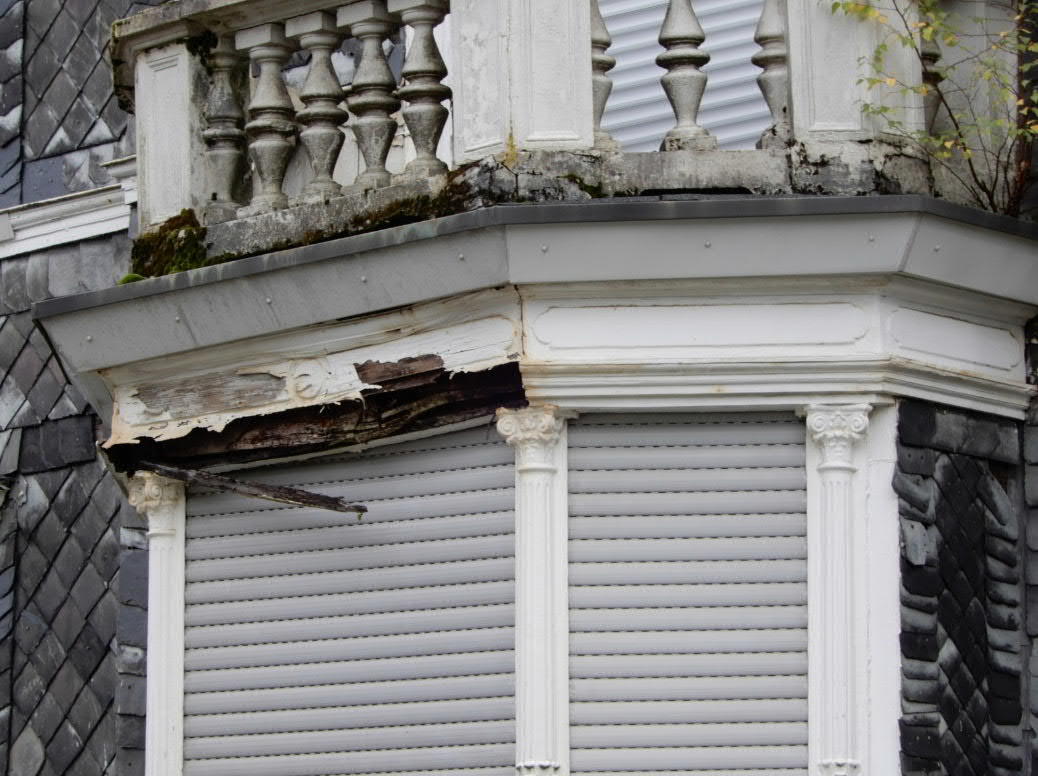 Sanierungsbedürftiges Dreifamilienwohnhaus in Wuppertal - Bild 4