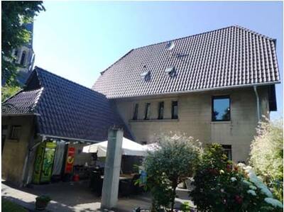 Garage, Einfamilienhaus in Landstraße 8, 41352 Liedberg - Bild 2