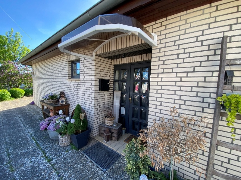 Einfamilienwohnhaus mit 2 Wintergärten und Fertiggarage in Scharbeutz - Bild 4