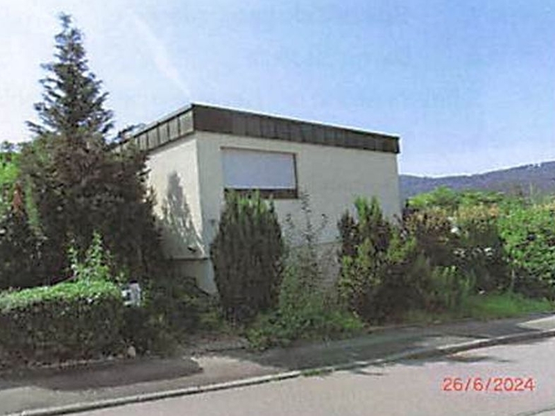 Einfamilienwohnhaus mit Einliegerwohnung und Garage in Winnenden - Bild 4