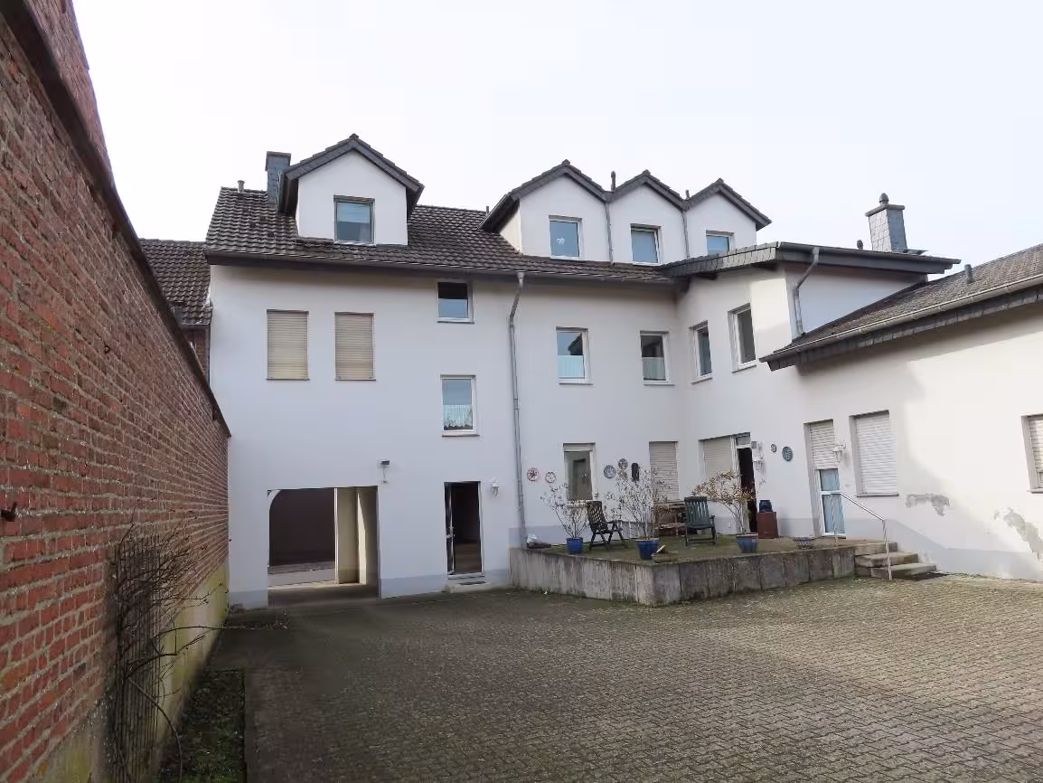 Kfz-Stellplatz, Garage, Mehrfamilienhaus in Jülich - Bild 10