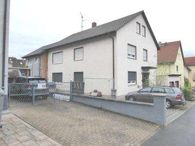 Mehrfamilienhaus, Garage in Am Bergweg 6, 63762 Großostheim, Pflaumheim - Bild 2