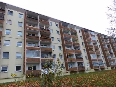 Eigentumswohnung (3 bis 4 Zimmer) in Schulstraße  5,7,9,11,13,15,, 08132 Mülsen, Thurm - Bild 1