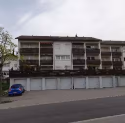 Eigentumswohnung (1 bis 2 Zimmer), Garage in Buflings - Bild 2
