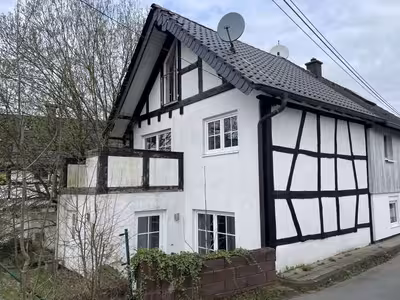 Einfamilienhaus in Wielpützer Straße 25 b, 53797 Lohmar, Wielpütz - Bild 2