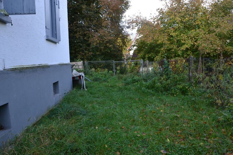 Mehrfamilienhaus mit Doppelgarage in Geifertshofen - Bild 1