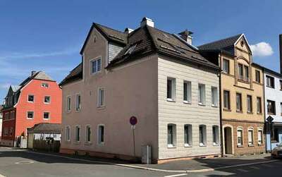 Einfamilien-Reihenhaus in Schillerstraße 2, 95233 Helmbrechts - Bild 1