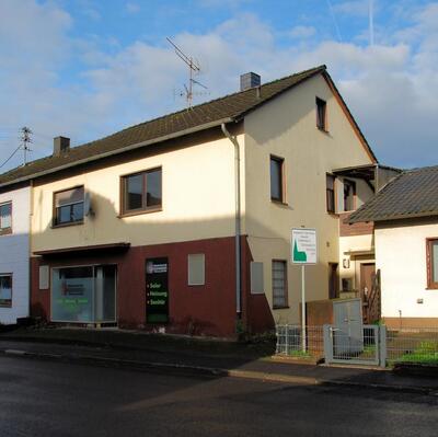 Wohn-/Geschäftshaus, Reihenhaus in Dahlhausener Straße 4, 51570 Windeck, Imhausen - Bild 2