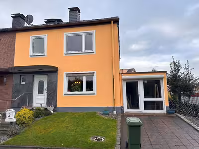 Garage, Doppelhaushälfte in Auf dem Berge 8, 59174 Kamen, Kamen - Bild 2