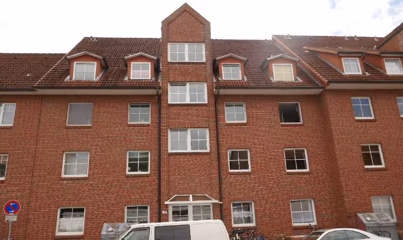Eigentumswohnung (1 bis 2 Zimmer), Eigentumswohnung mit Abstellraum und Stellplatz in Tiefgarage in Lüneburg - Bild 1