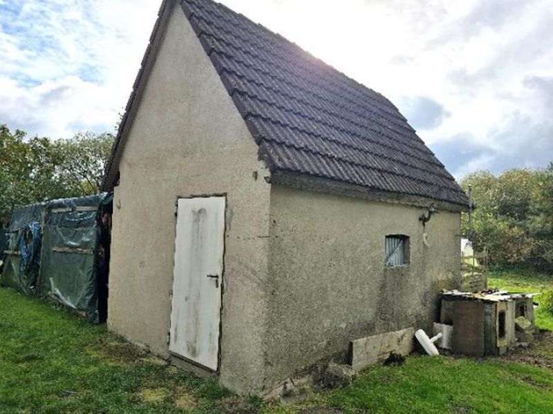 Einfamilien-Doppelhaushälfte mit Nebengebäude in Lalendorf - Bild 3