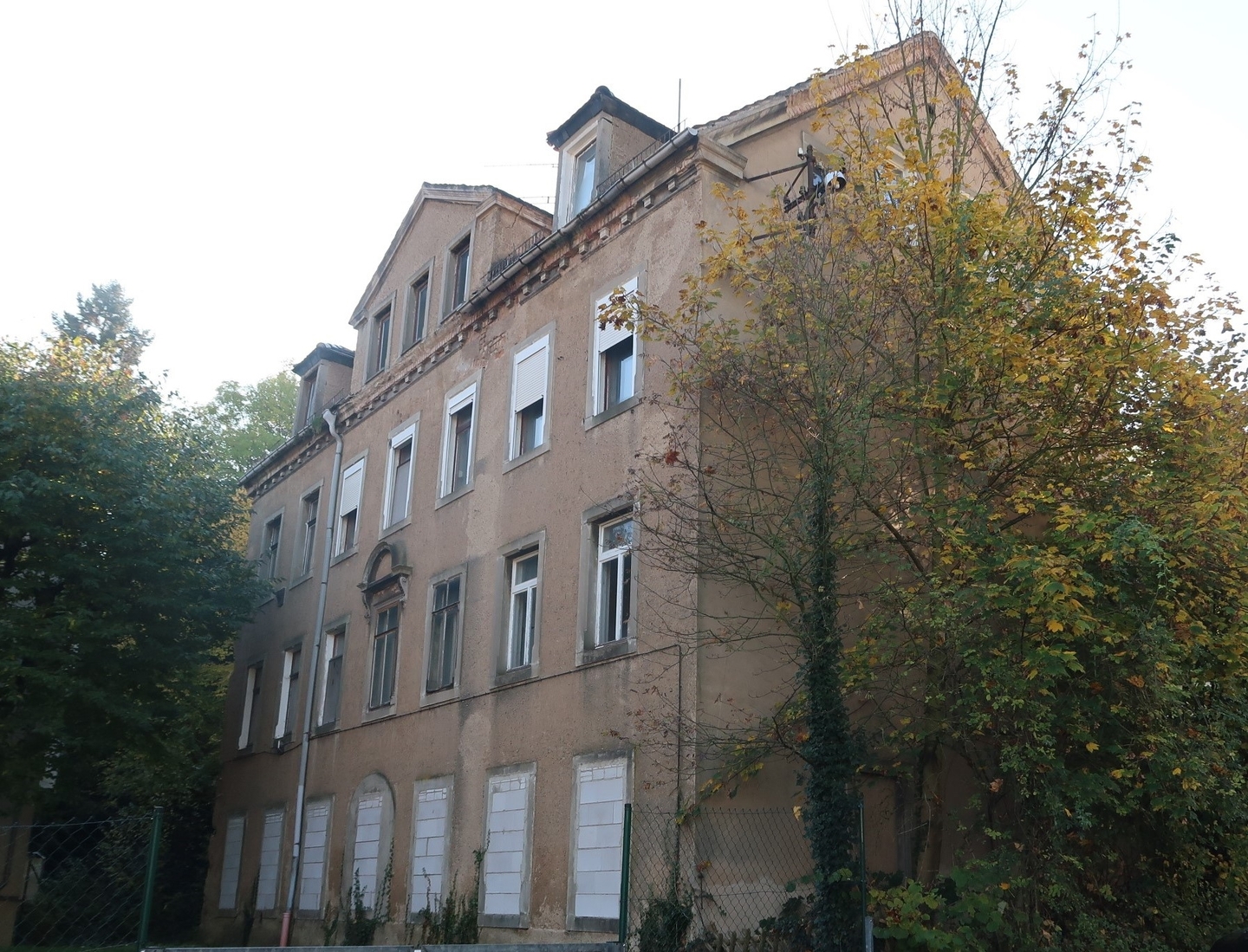 Mehrfamilienhaus in Meißen - Bild 2
