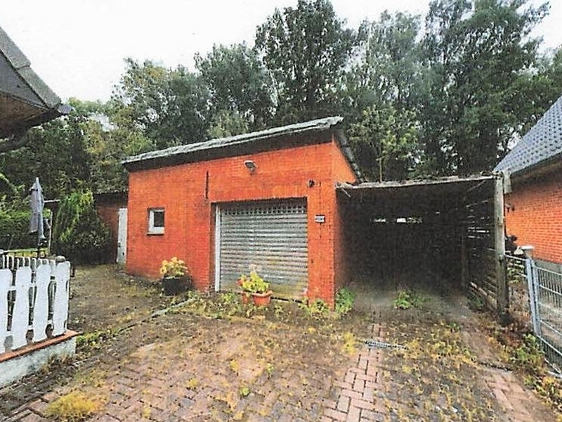 Einfamilienhaus mit Einliegerwohnung und Garage in Westerau - Bild 3