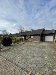 Einfamilienhaus mit Garage in Dr.Hans-Böckler-Straße 77, 47179 Duisburg, Walsum-Aldenrade - Bild 2