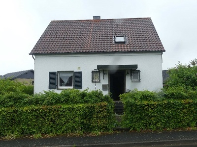 Garage, Einfamilienhaus in Martinusstraße 31, 53945 Blankenheim, Freilingen - Bild 2