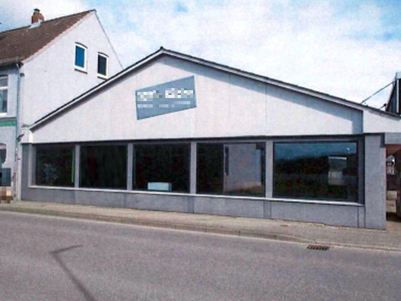 Gebäude eines ehem. Baustoffmarktes mit Küchenstudio in Schleswig - Bild 3