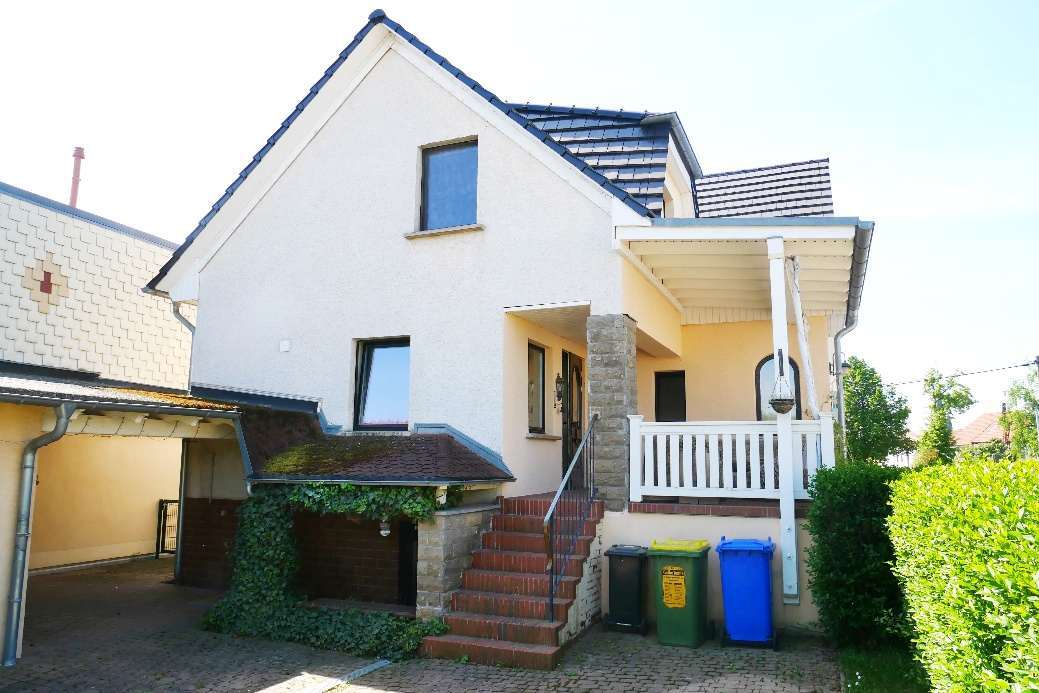 Einfamilienhaus, Garage in Großengottern - Bild 1