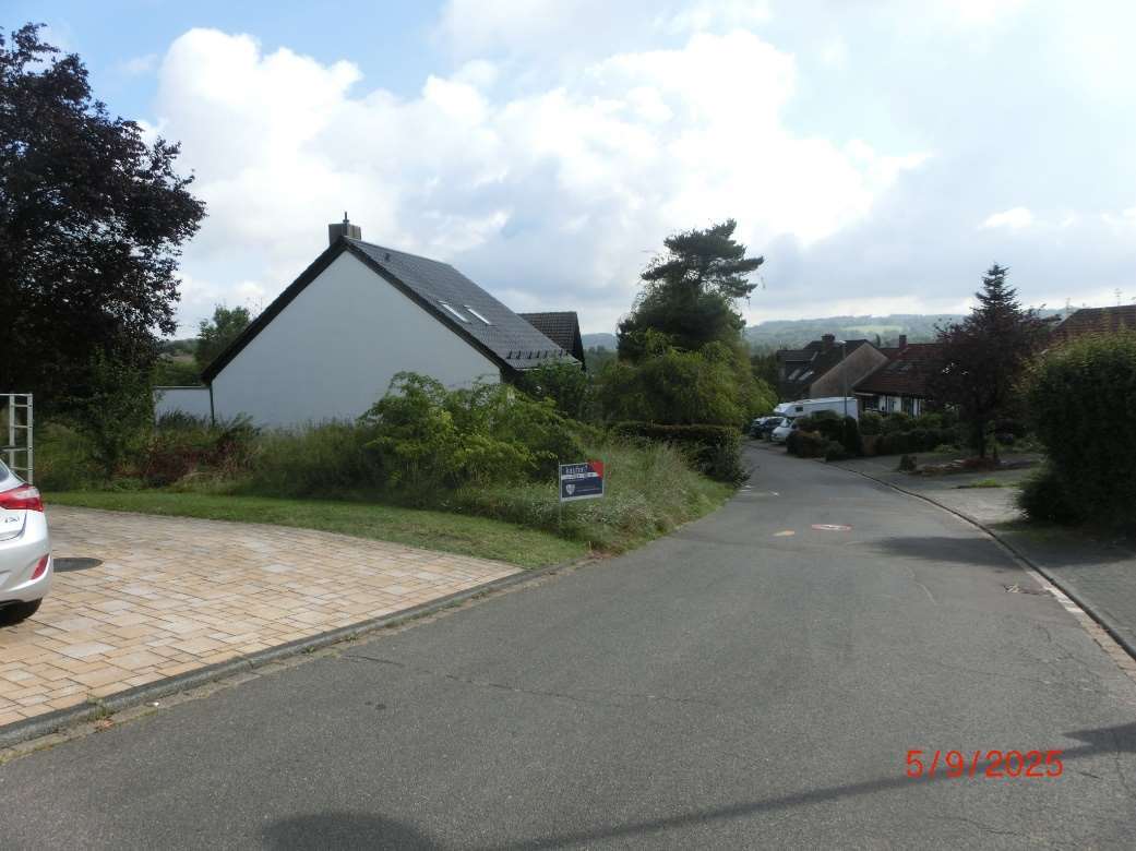 unbebautes, erschlossenes Grundstück in Much - Bild 3