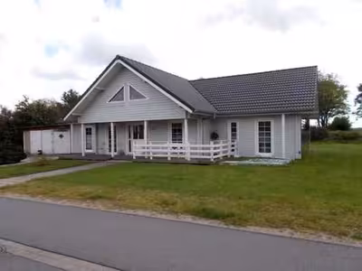 Einfamilienhaus mit Carport in Ahornweg 40, 25917 Achtrup - Bild 1