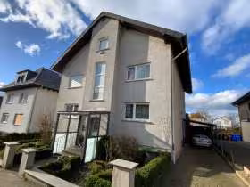 Zweifamilienhaus, Garage in Lollar - Bild 1