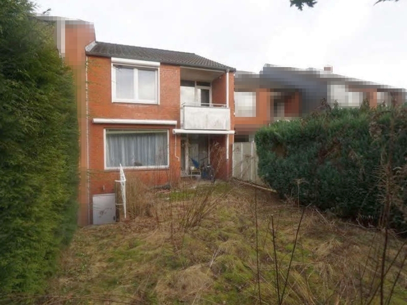 Mittelreihenhaus mit Garage in Hamburg - Bild 3