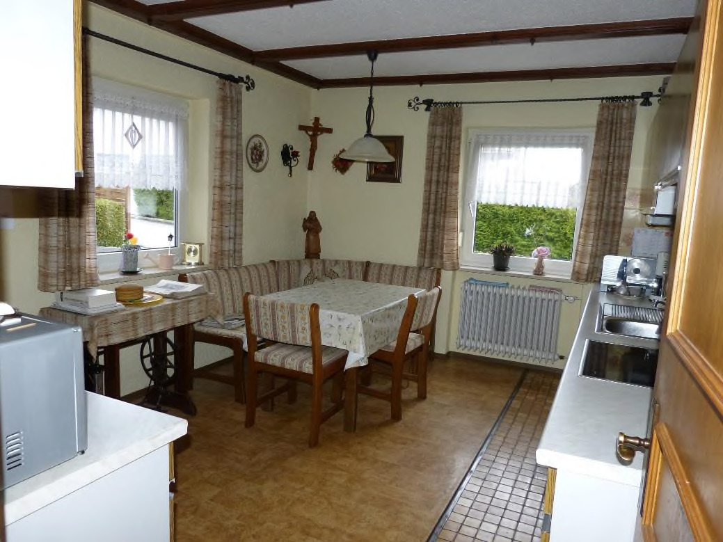 Einfamilienhaus, Garage, Pensionsgebäude in Grafenau - Bild 3